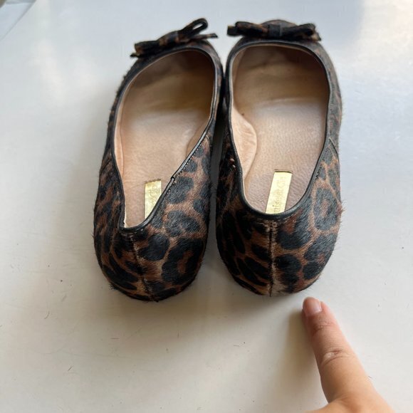 Louise Et Cie Erin Ballet Flats Slip On Animal Print Cow Fur Womens Size 7.5B - Picture 7 of 7